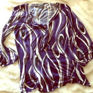 Pretty Ann Taylor blouse 3/4 sleeve front tie